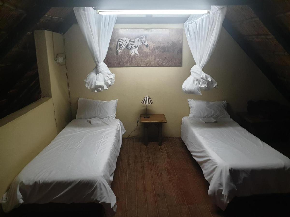Pumusa Bushcamp Хлухлуве Екстериор снимка